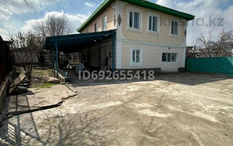 Жеке үй • 8 бөлмелер • 160 м² • 7.2 сот., Кошкарбаева 45 — Центр, бағасы: 35 млн 〒 в Каскелене — фото 2