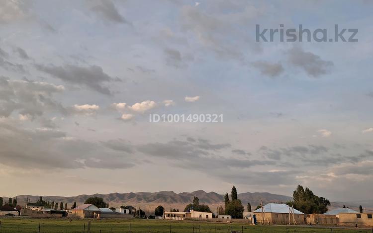 Отдельный дом · 3 комнаты · 60 м² · 31 сот., Акдала 10 — Мечеть Махат ата за 40 млн 〒 в Гродеково — фото 2