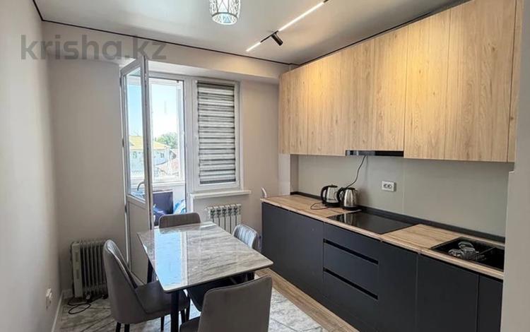 1-комнатная квартира · 40 м² · 2/13 этаж, Есенова за 30 млн ₸ в Алматы, Жетысуский р-н — фото 2