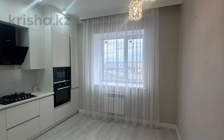 2-бөлмелі пәтер · 66 м² · 4/9 қабат, мкр. Алтын орда, тауелсиздик, бағасы: 30 млн ₸ в Актобе — фото 2