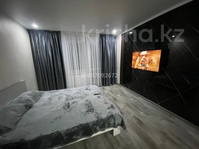 1-бөлмелі пәтер, 36 м², 2/10 қабат тәулік бойы, мкр 11 111, бағасы: 12 000 〒 в Актобе, мкр 11