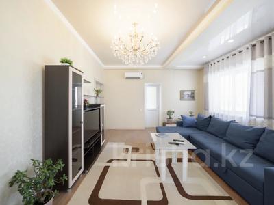 2-комнатная квартира, 75 м², 5/10 этаж посуточно, Сыдыкова 131 за 21 000 〒 в Бишкеке