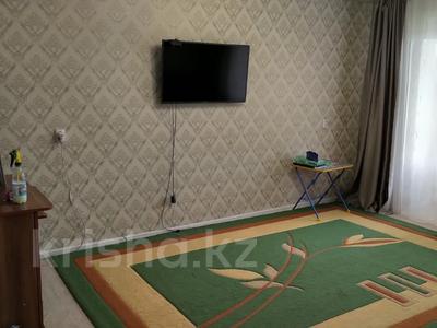 2-комнатная квартира · 50 м² · 5/5 этаж, Абулхаир хана за 12.5 млн 〒 в Уральске