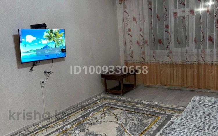 2-комнатная квартира · 56 м² · 2/5 этаж, мкр Мынбулак 31 за 12 000 ₸ в Таразе — фото 2
