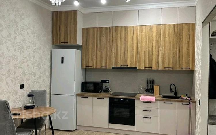 2-комнатная квартира · 43.4 м² · 15/20 этаж, Жумекен Нажимеденов 33 за 23.9 млн ₸ в Астане, Сарайшык р-н — фото 12