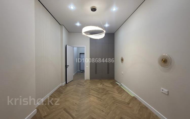 1-бөлмелі пәтер · 53.5 м² · 6/6 қабат, Халиулина 140/5, бағасы: 400 000 ₸ в Алматы, Медеуский р-н — фото 2