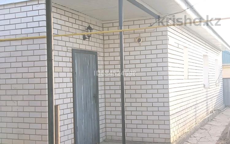 Жеке үй · 3 бөлме · 104 м² · 6 жүзд., Радуга 52, бағасы: 27 млн ₸ в Актобе, жилой массив Заречный-2 — фото 2