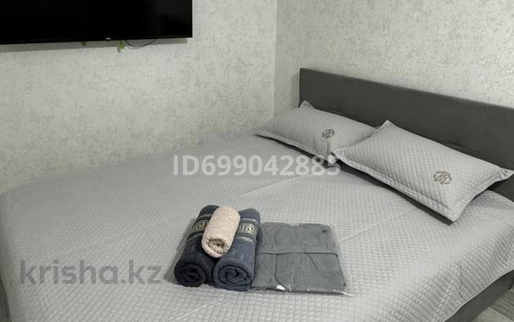 1-бөлмелі пәтер · 45 м² · 1/9 қабат, Ақсай-1А ш/а. 26А, бағасы: 13 000 ₸ в Алматы, Ауэзовский р-н — фото 2