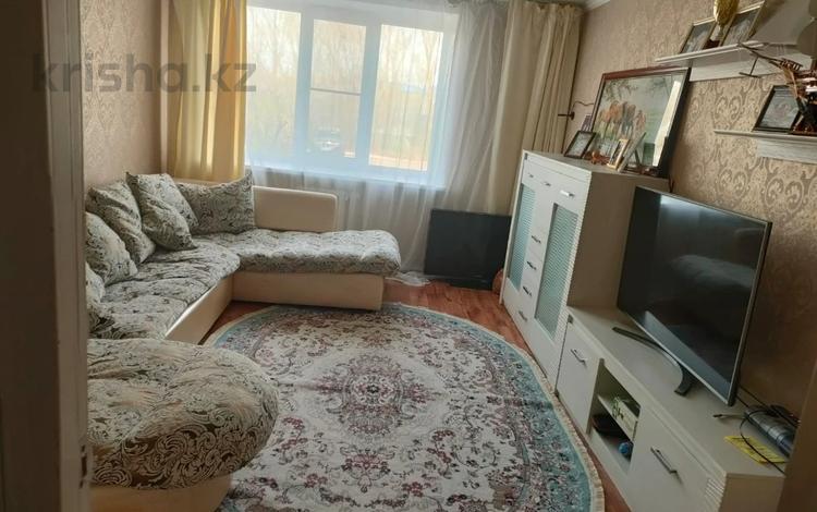 3-комнатная квартира, 76 м², 1/10 этаж, Казыбек Би 36 за 31 млн 〒 в Усть-Каменогорске — фото 2