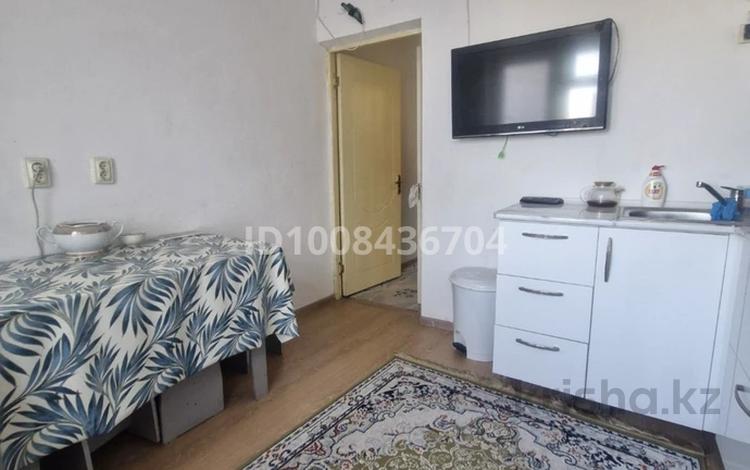 2-комнатная квартира · 100 м² · 2/5 этаж, Уалиханова 180 за 60 000 ₸ в Кентау — фото 2