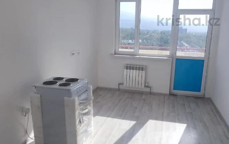 2-комнатная квартира · 70 м² · 10/17 этаж, Жандосова за 46 млн ₸ в Алматы, Ауэзовский р-н — фото 2