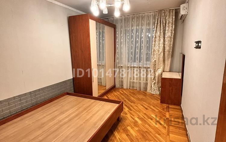 3-комнатная квартира · 65.7 м² · 3/9 этаж, мкр Самал-2 51 за 330 000 ₸ в Алматы, Медеуский р-н — фото 2
