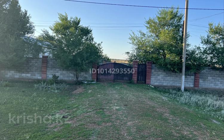 Отдельный дом · 3 комнаты · 120 м² · 28 сот., Алихан Бокейхана 82 за 18 млн ₸ в Приречное — фото 2