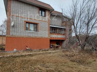 Отдельный дом · 5 комнат · 226 м² · 9 сот., Карьерная 18 за 45 млн 〒 в Рудном