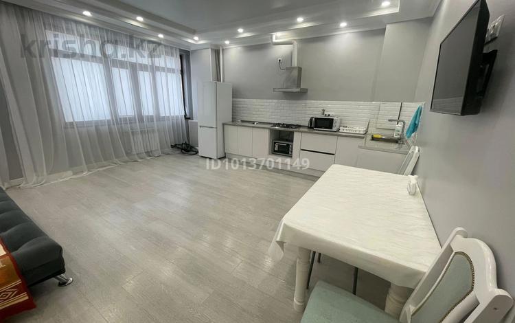 2-комнатная квартира · 55 м² · 7/11 этаж, 16-й мкр 57 за 17 000 ₸ в Актау — фото 3