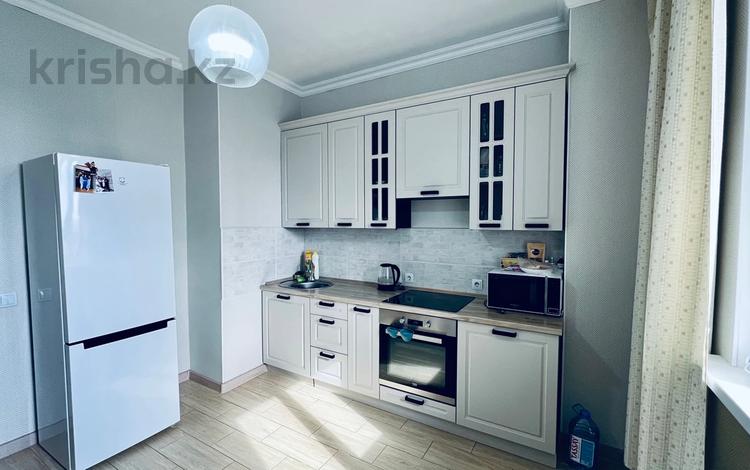 1-бөлмелі пәтер · 45 м² · 10/19 қабат, Кабанбай-батыра 4/2, бағасы: 30 млн ₸ в Астане, Есильский р-н — фото 2