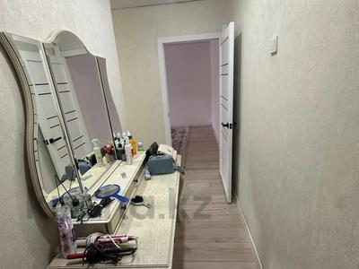 2-комнатная квартира, 68 м², 3/3 этаж помесячно, Республика 44 за 150 000 〒 в Шымкенте