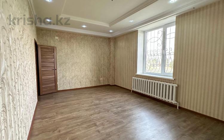 4-бөлмелі пәтер · 237.5 м² · 1/5 қабат, Каратал, бағасы: 93 млн ₸ в Талдыкоргане — фото 2