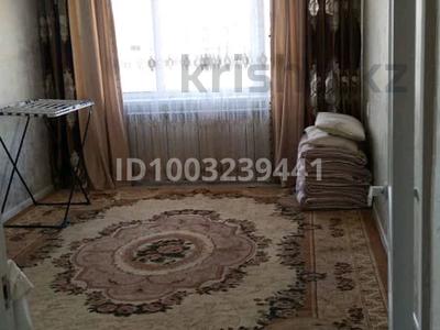 2-бөлмелі пәтер · 70 м² · 3/5 қабат, Гани Мурадбаева 18 — Универсам, бағасы: 130 000 〒 в 
