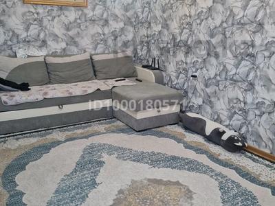 2-комнатная квартира · 56 м² · 7/9 этаж, Абая 108 — Напротив сити центр за 16.5 млн 〒 в Уральске