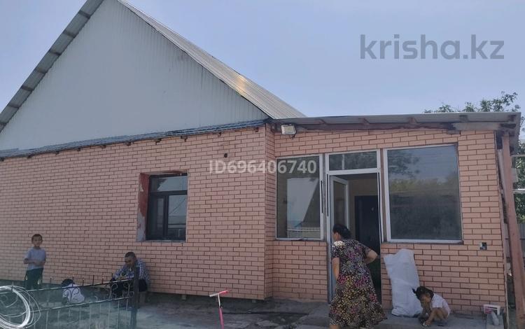 Отдельный дом · 6 комнат · 260 м² · 10 сот., Жамбыл 146 за 12 млн ₸ в Тюлькубасе — фото 2