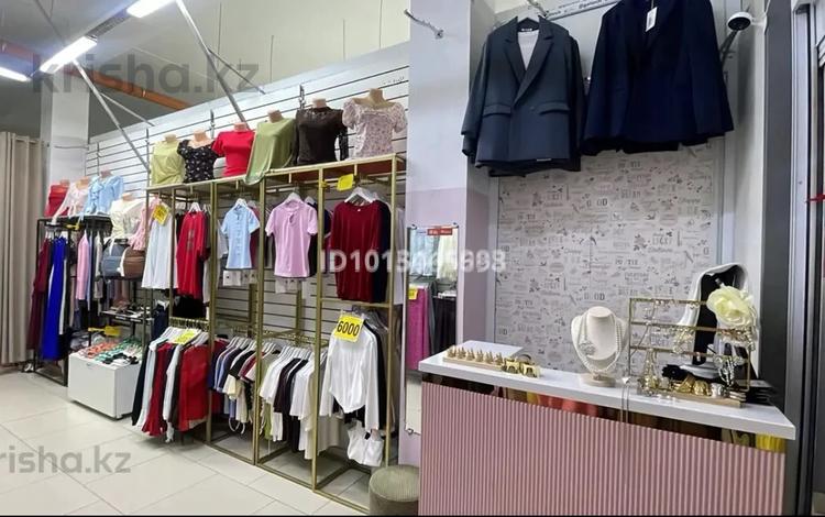 Магазины и бутики · 30 м² за 300 000 ₸ в Актобе — фото 2