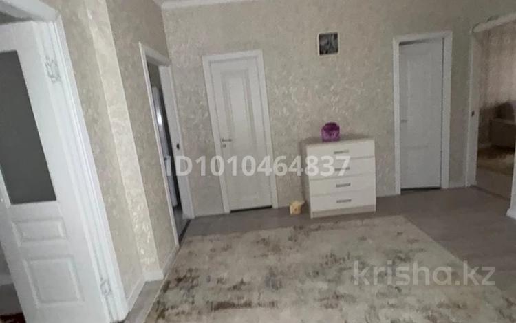3-комнатная квартира · 87 м² · 5/7 этаж, 33-й мкр, 33 мкрн 21 за 33 млн ₸ в Актау — фото 2