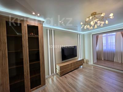 3-комнатная квартира · 72 м² · 8/10 этаж, Толе би 96 за 35 млн 〒 в Таразе