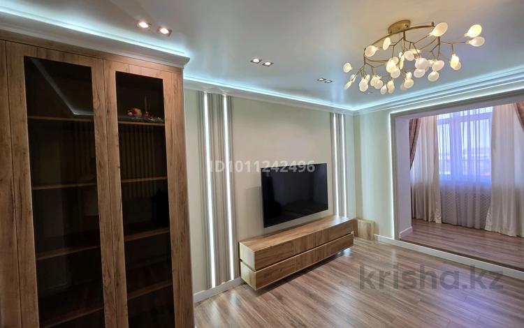 3-бөлмелі пәтер · 72 м² · 8/10 қабат, Толе би 96, бағасы: 35 млн ₸ в Таразе — фото 2