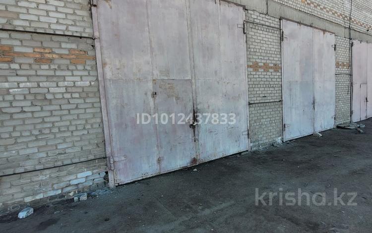 Қоймалар, жқб, автосервистер мен көлік жуу · 210 м², бағасы: 300 000 ₸ в Семее — фото 2