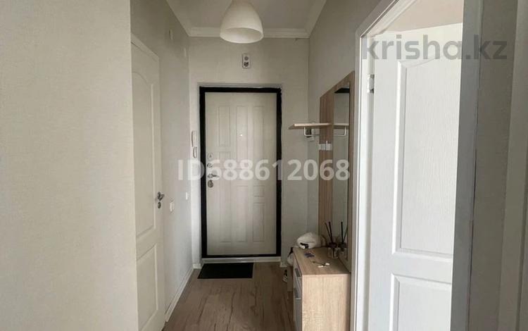 1-комнатная квартира · 37 м² · 8/16 этаж, Кайыма Мухамедханова 17 за 210 000 ₸ в Астане, Нура р-н — фото 2