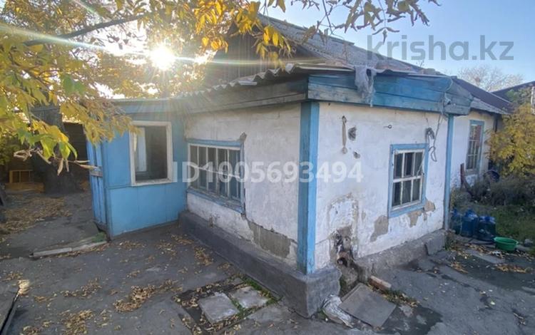 Үйдің бір бөлігі · 3 бөлме · 68 м², Пришахтинск, Павленко 61 — Попова, бағасы: 60 000 〒 в Караганде, Алихана Бокейханова р-н — фото 2