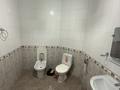 4-бөлмелі пәтер · 180 м² · 1/9 қабат, 1 ш/а 160, бағасы: 250 000 ₸ в Актобе, мкр 5 — фото 7