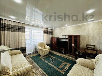 2-комнатная квартира · 52 м² · 4/5 этаж, Казахстанская за 13 млн 〒 в Шахтинске