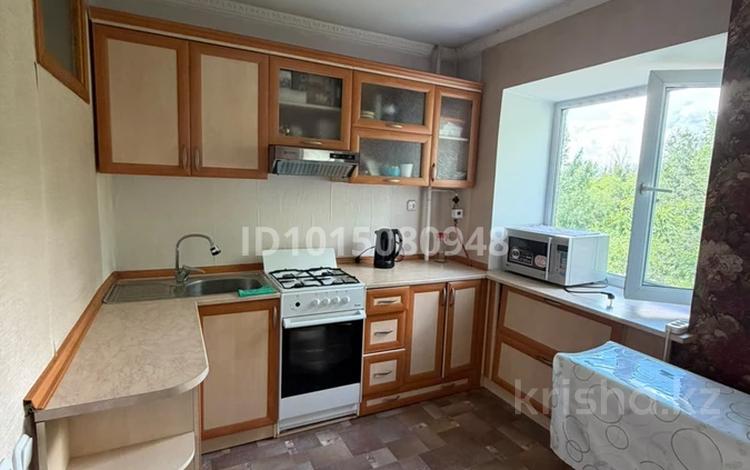 1-комнатная квартира · 31 м² · 3/5 этаж, мкр Новый Город, Лободы за 16 млн ₸ в Караганде, Казыбек би р-н — фото 2