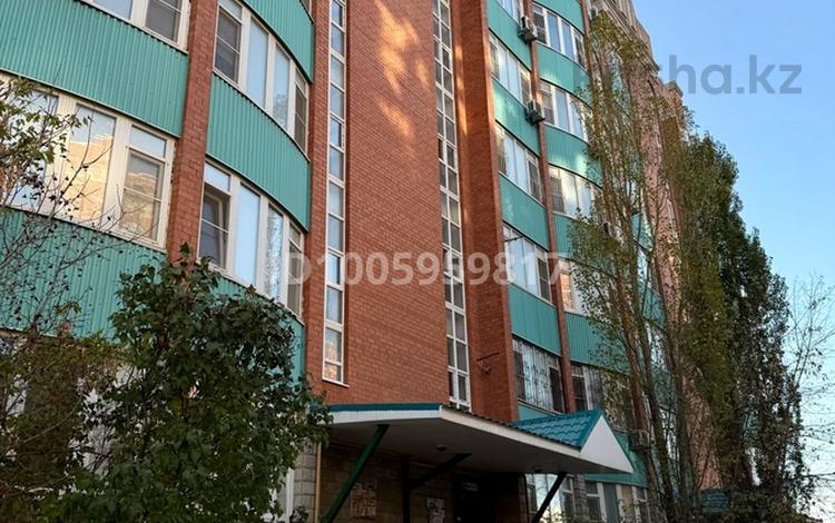 3-комнатная квартира · 110 м² · 3/7 этаж, мкр. Алтын орда, Санкибай батыр 28в — Санкибай батыр / Сатпаева за 280 000 ₸ в Актобе — фото 2