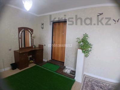 2-бөлмелі пәтер · 60 м² · 10/11 қабат, мкр 12 20, бағасы: 12 000 ₸ в Актобе