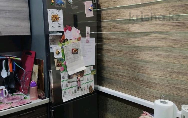 2-бөлмелі пәтер · 48 м² · 1/5 қабат, Майкудук, Майкудук, 17й микрорайон, бағасы: ~ 10.4 млн ₸ в Караганде, Алихана Бокейханова р-н — фото 2