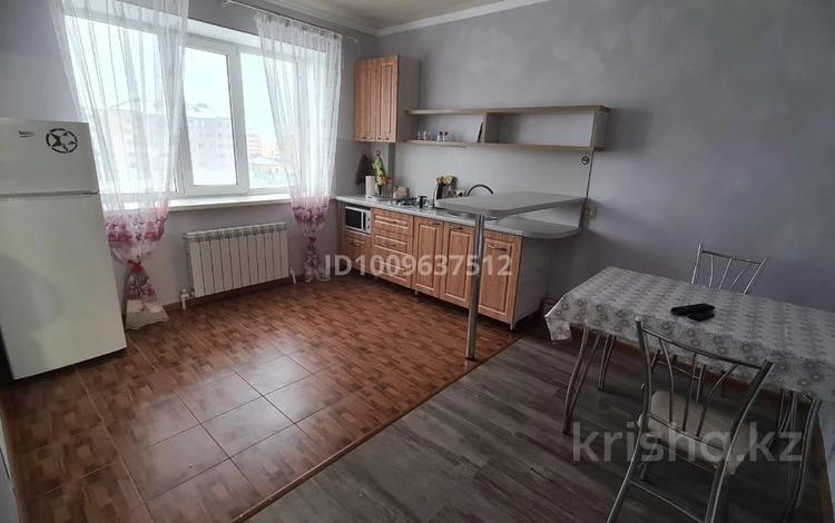 1-бөлмелі пәтер · 55 м² · 5/5 қабат, мкр. Алтын орда, Мкр. Алтын орда, ул. Молдагуловой, 56д/1 — Теннисный центр, бағасы: 21 млн ₸ в Актобе — фото 3