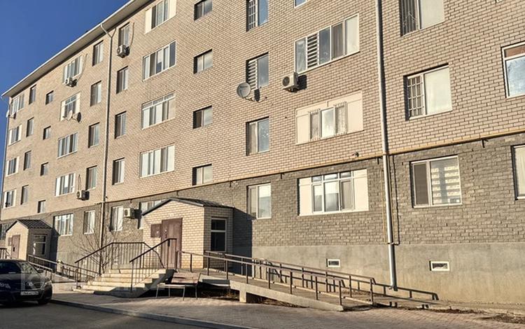 3-комнатная квартира · 82.5 м² · 5/5 этаж, мкр Береке 2 — ГОРЯЧИЙ ВАРИАНТ! за 21 млн ₸ в Атырау — фото 2