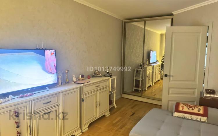 2-бөлмелі пәтер · 48 м² · 3/4 қабат, мкр Тастак-2, Наурызбай батыра 13, бағасы: 350 000 ₸ в Алматы, Алмалинский р-н — фото 3