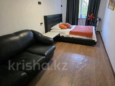 2-бөлмелі пәтер · 44.8 м² · 2/5 қабат, Гоголя 117/127, бағасы: 16 000 ₸ в Алматы, Алмалинский р-н
