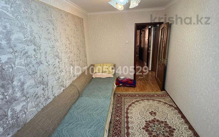 4 комнаты · 76 м² · 4 этаж, мкр Восток 10 за 70 000 ₸ в Шымкенте, Аль-Фарабийский р-н — фото 4
