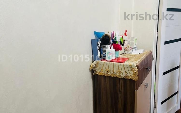 2-комнатная квартира · 49.5 м² · 5/5 этаж, привокзальный 5 31 — вокзал маңы за 15 млн ₸ в Атырау, мкр Привокзальный-5 — фото 2