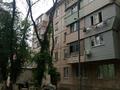 1-бөлмелі пәтер · 11 м² · 4/5 қабат, мкр Тастак-2, Бөгенбай батыр 272 б, бағасы: 10 млн ₸ в Алматы, Алмалинский р-н