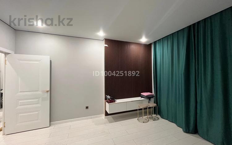 1-бөлмелі пәтер · 40 м² · 6/6 қабат, мкр Нуркент 9к11, бағасы: 32 млн ₸ в Алматы, Алатауский р-н — фото 2