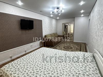 1-комнатная квартира · 47 м² · 4/10 этаж, мкр Аккент 72 за 15 000 ₸ в Алматы, Алатауский р-н