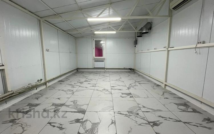 Свободное назначение, офисы, магазины и бутики, склады, общепит, салоны красоты, медцентры и аптеки, образование, развлечения, конференц-залы, кабинеты и рабочие места, студии · 55 м² за 450 000 〒 в Алматы, Бостандыкский р-н — фото 2