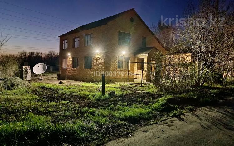 Отдельный дом · 7 комнат · 150 м² · 25 сот., Жукова 17 за 40 млн ₸ в Глубокое — фото 2