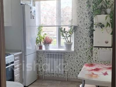 2-комнатная квартира · 48 м² · 2/2 этаж, Маханбетова за 9 млн ₸ в Актобе, мкр. Курмыш